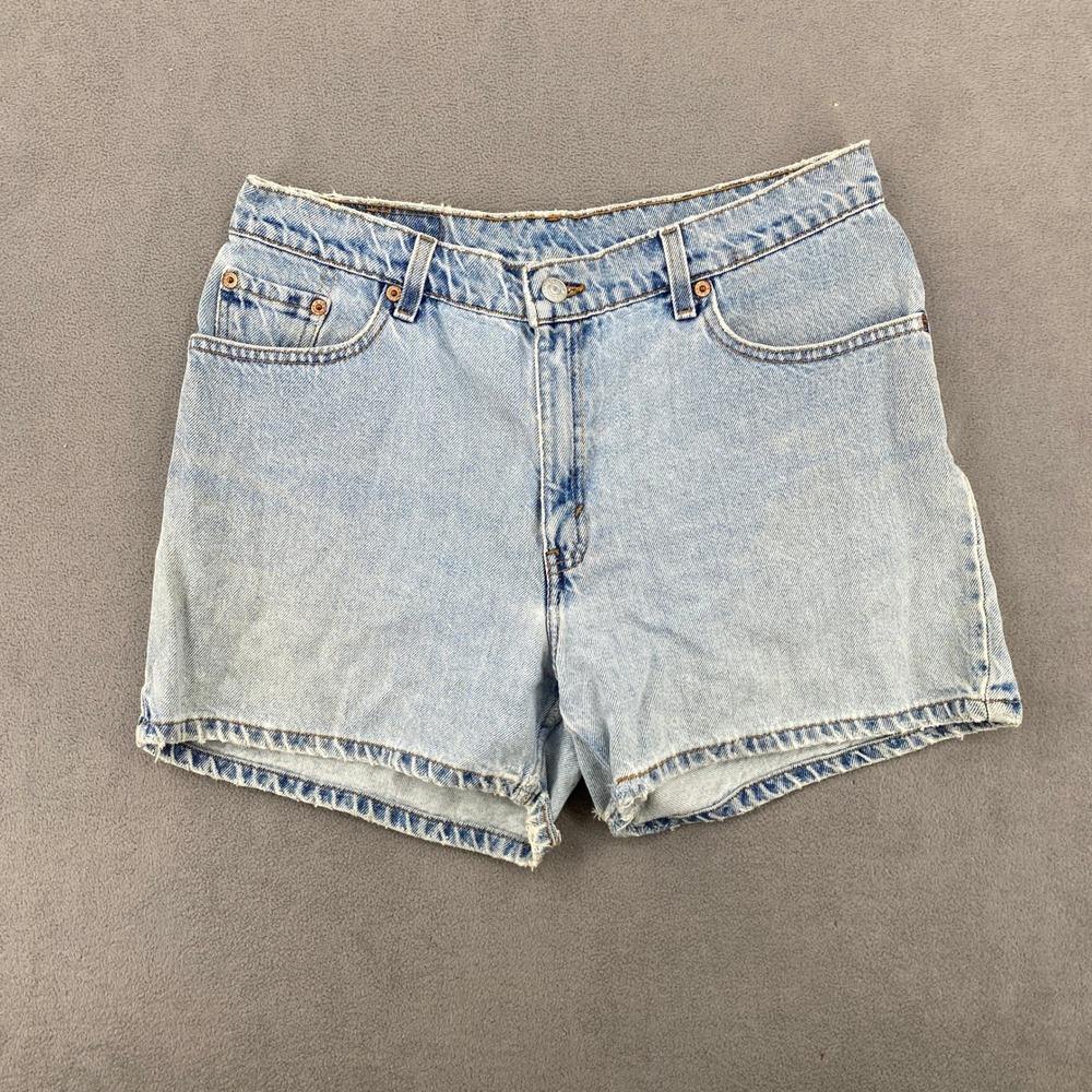 Vintage Levis 550 Light Wash Denim Shorts High Waisted Size 13 JR 8280